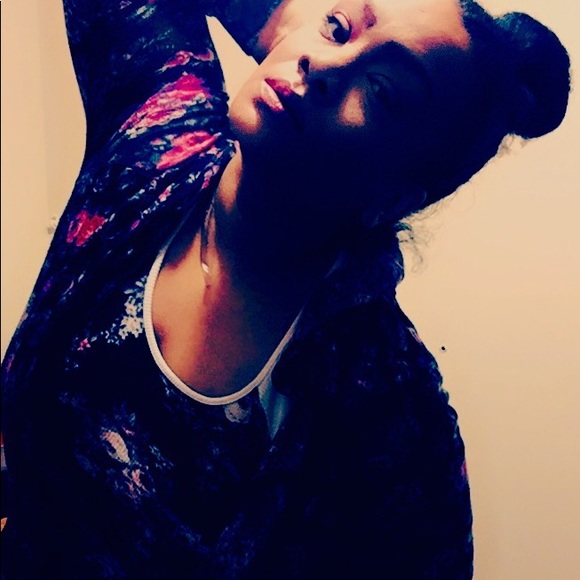 Nerdy 🤓 Pretti 💋 Bossi 👑 - Picture 6 of 7